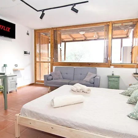 Charming Open Space In Costa Smeralda Апартаменти